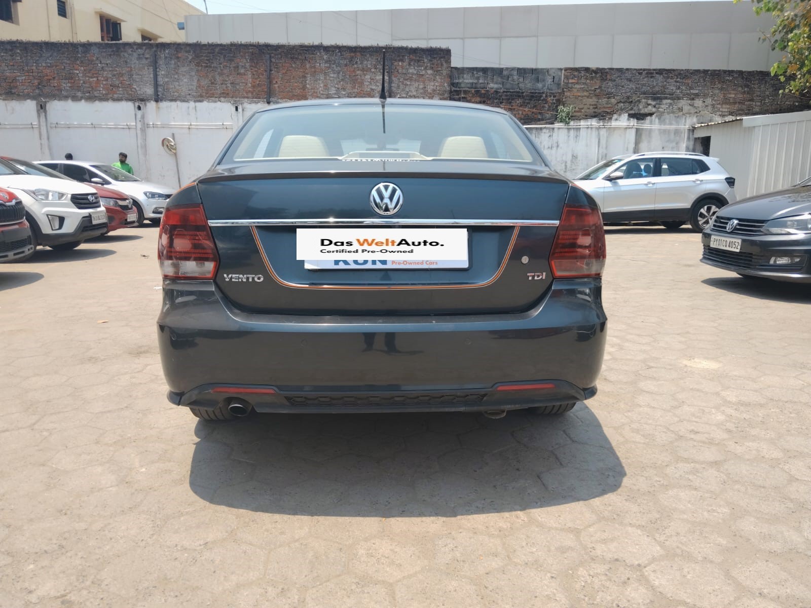 Volkswagen Vento(2014-2015) Highline 1.5 Diesel